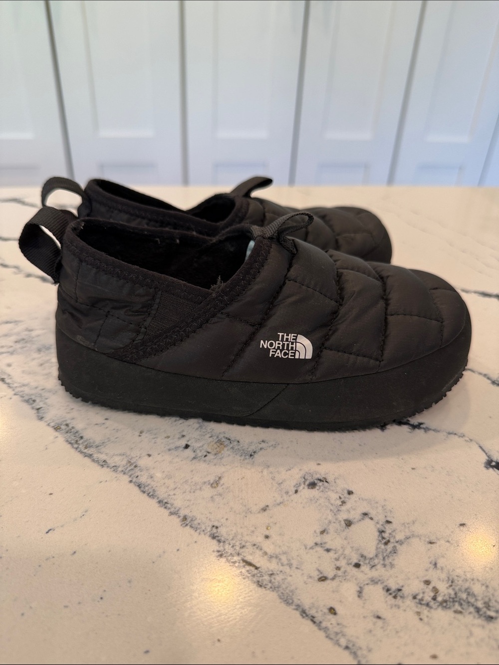The North Face Youth THERMOBALL™ Traction Mules - Black